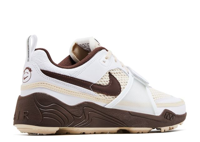 Travis Scott x Zoom Field Jaxx 'Light Chocolate'