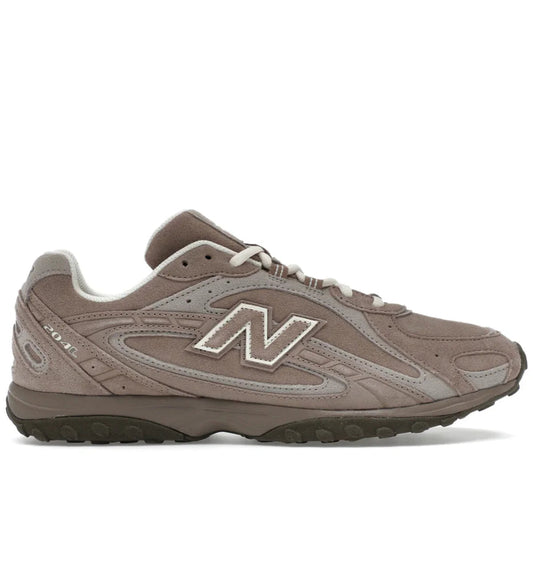New Balance 204L Mushroom Arid Stone